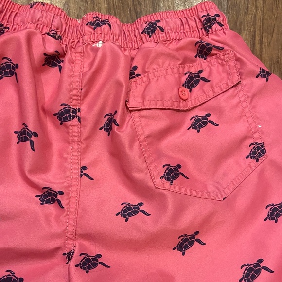 Pink Swim Shorts with Turtle Print size medium - Picture 4 of 4
